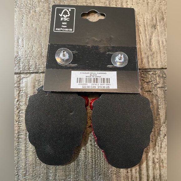 Torrid E. Sugar Skull Earrings Black Red - Picture 2 of 3